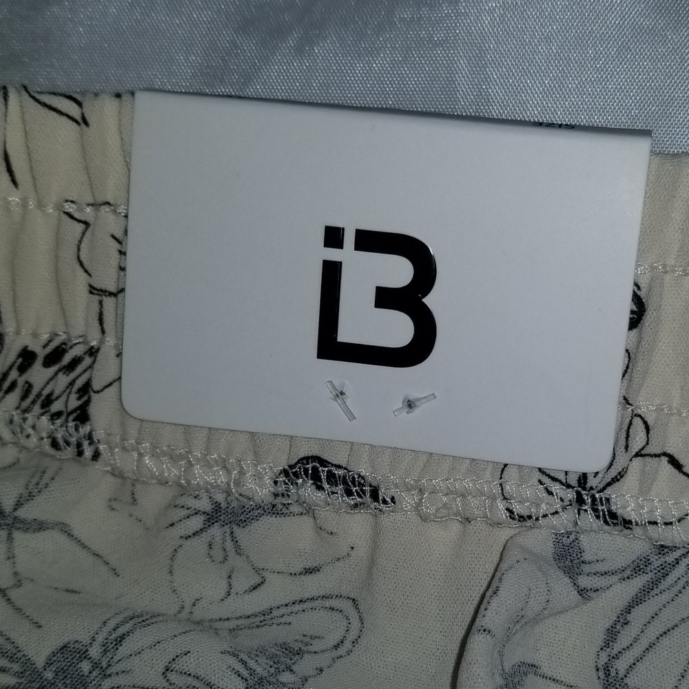 I Believe Wide Leg Pants Women 2XL Ivory Black Butterfly Print EUC WNP1220 - Picture 5 of 6